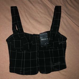 Forever 21 black crop top with tags